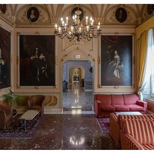 Phi Hotel Canalgrande